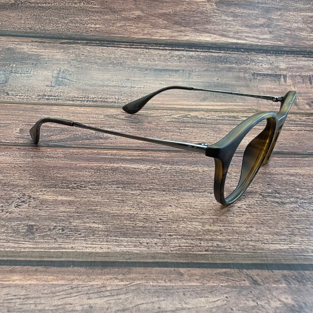 Ray-Ban good used